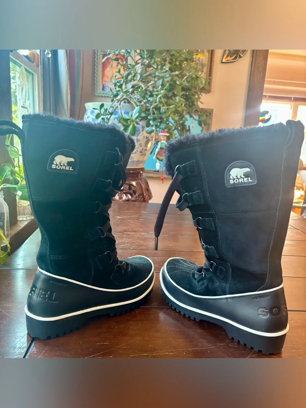 SOREL Tivoli High II Waterproof Black Suede Winter Snow Boots Faux Fur. NWOT!!